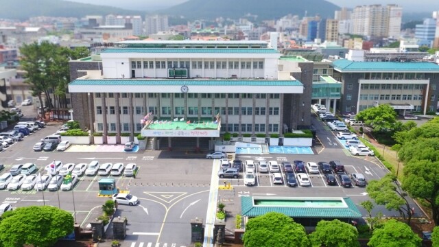 도청 청사 전경_보정.jpg