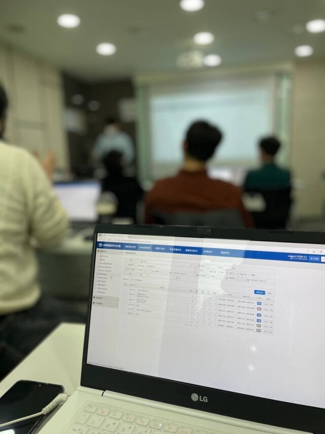 서브.jpg