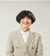 유민채 시인.png